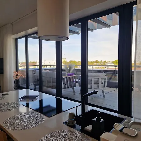 Artisa Riia Str 20a Luxury Penthouse Lägenhet *