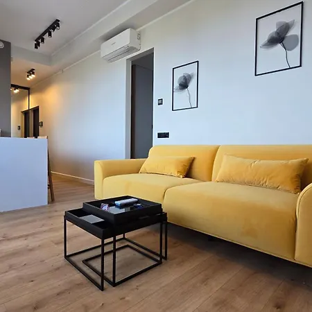 Artisa Riia Str 20a Luxury Penthouse Lägenhet Tartu