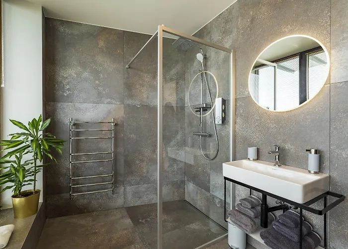 Artisa Riia Str 20a Luxury Penthouse Tartu